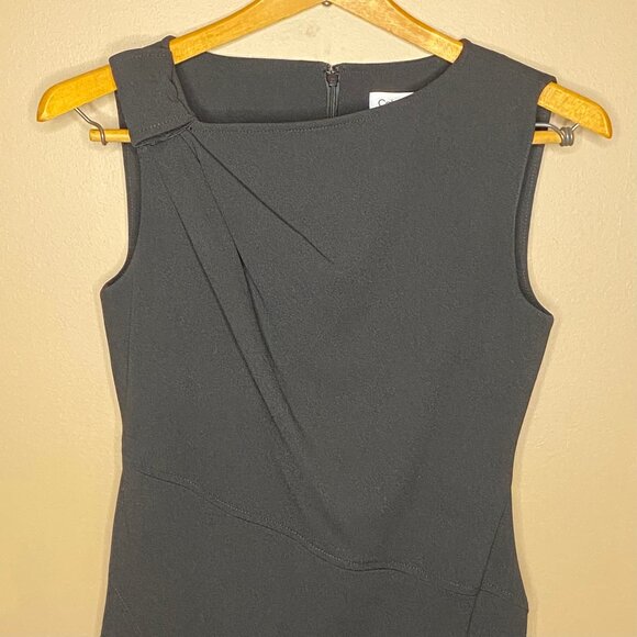 Sophisticated Black Calvin Klein Women’s Sleeveless Front Slit Knee Length Dress - Picture 4 of 13